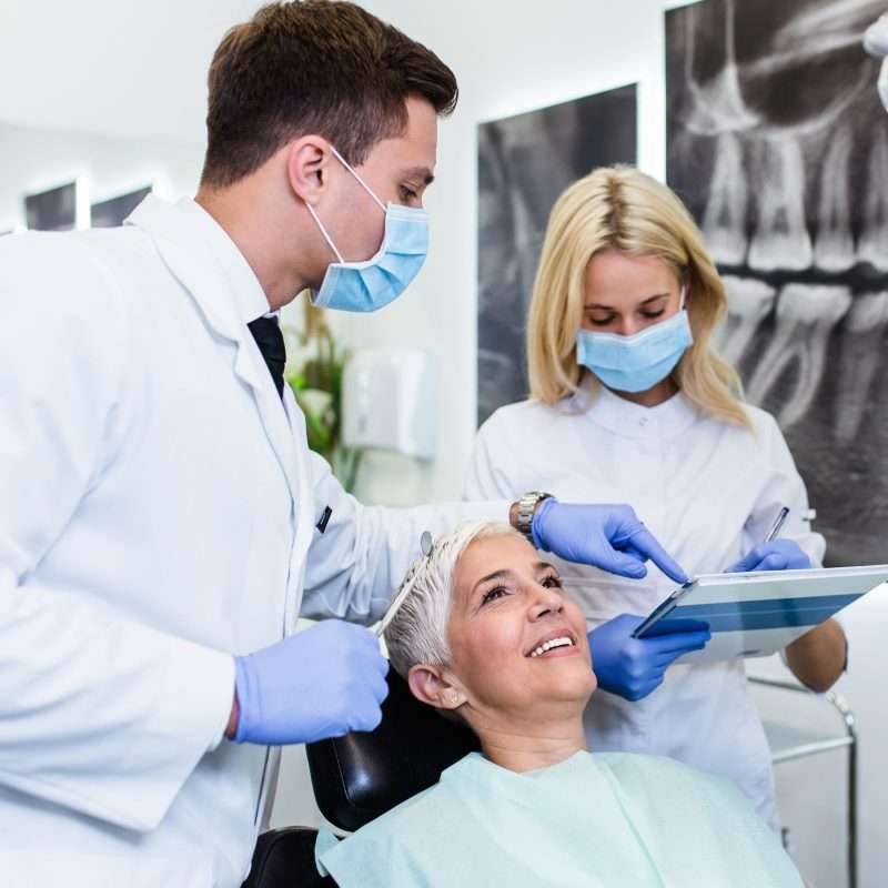 Differences between All-on-4 and traditional dental implants - Tooth Doctor