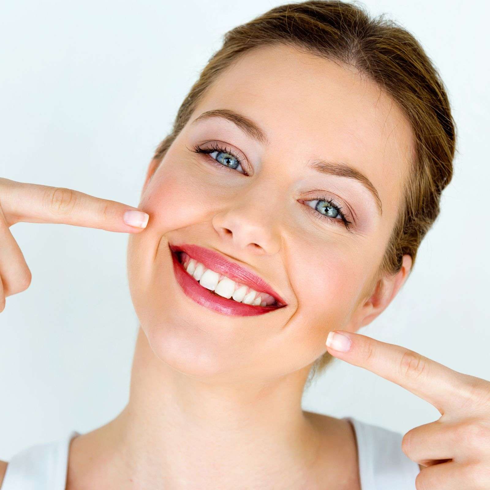 Smile Makeovers at Tooth Doctor - Your Trusted Cosmetic Dentist in Essex